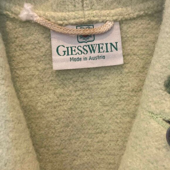 Giesswein virgin wool vest in mint condition - Made in Austria - Picture 2 of 4